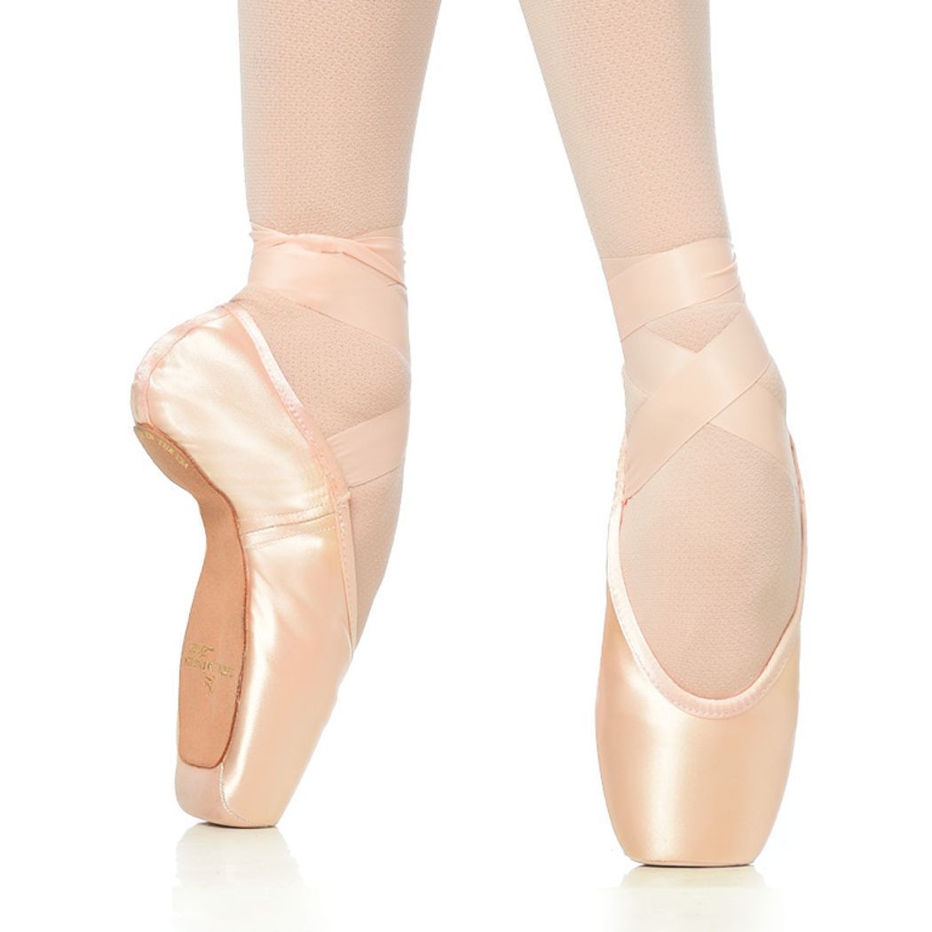 Made in USA Gaynor Minden Pointe Shoes Sculpted Fit With Suede Tips 