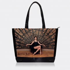 wear moi iconic arletty tote bag